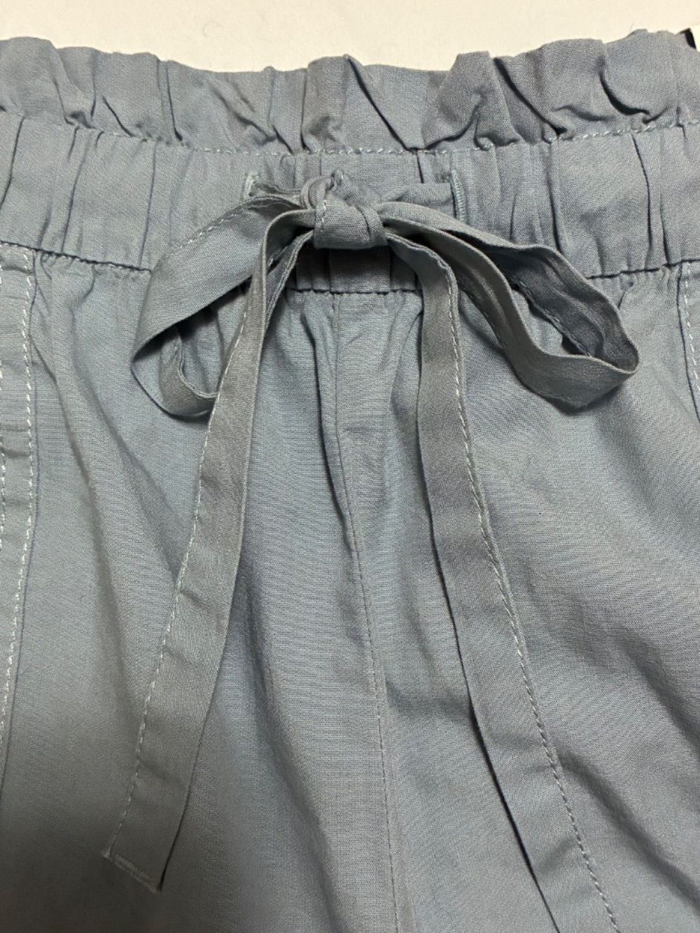 LOFT Drawstring Cargo Shorts - Picture 5 of 6